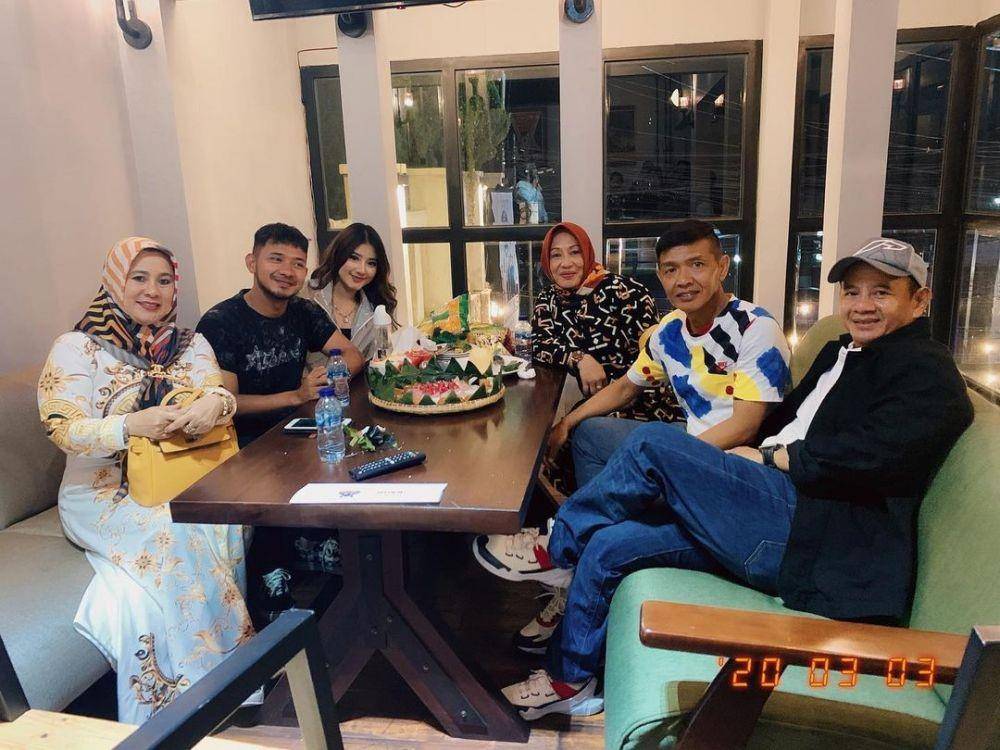 Ghea Youbi dan Gian Zola. instagram.com/gheayoubi