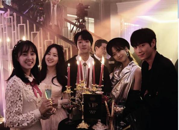 Ngeselin di Drama, 10 Potret Asli Keseharian Anak-anak The Penthouse