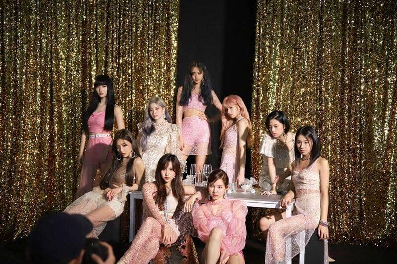 [QUIZ] Dari Kuis Ini Kami Bisa Tahu Siapa Member Twice yang Akan Jadi Pacarmu