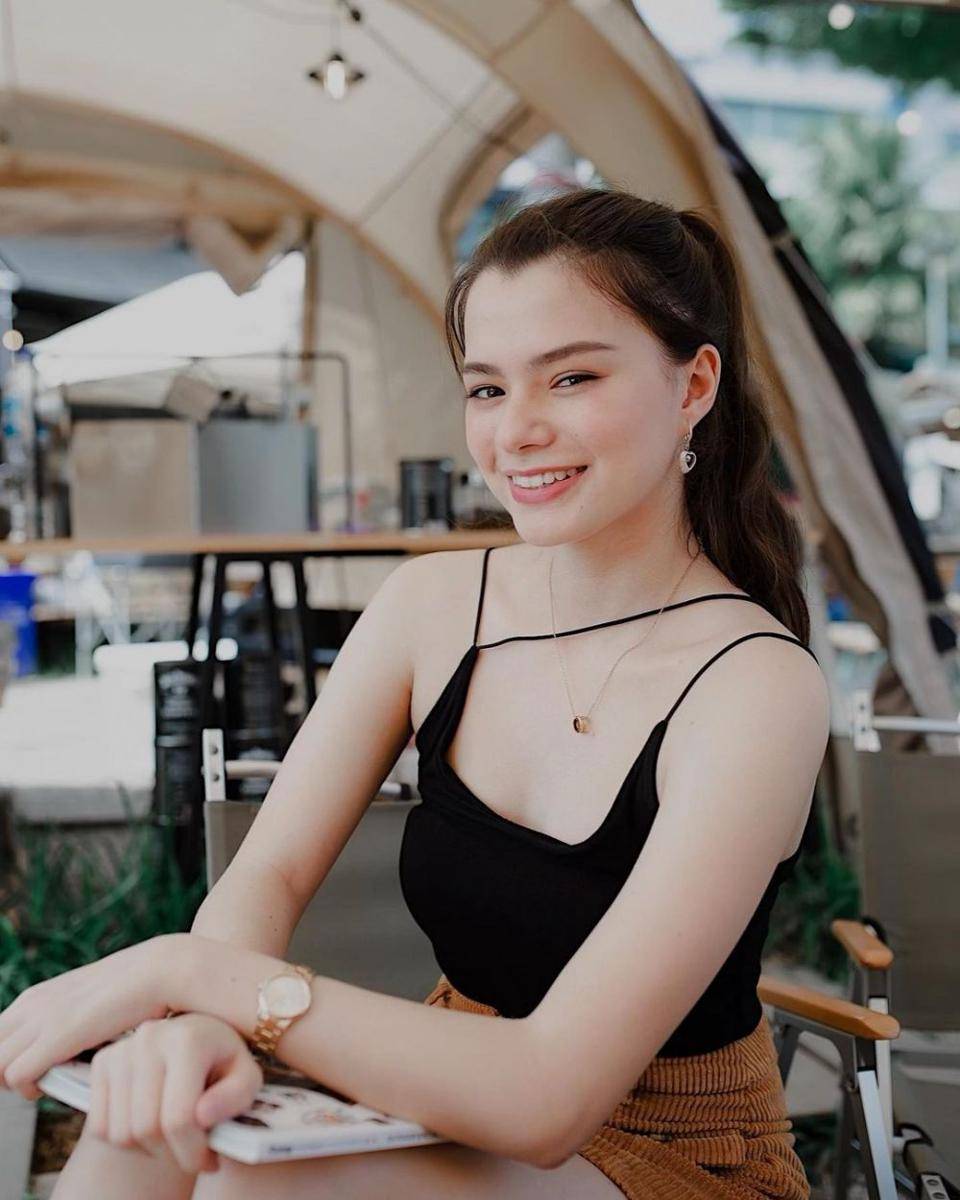 instagram.com/becccca___
