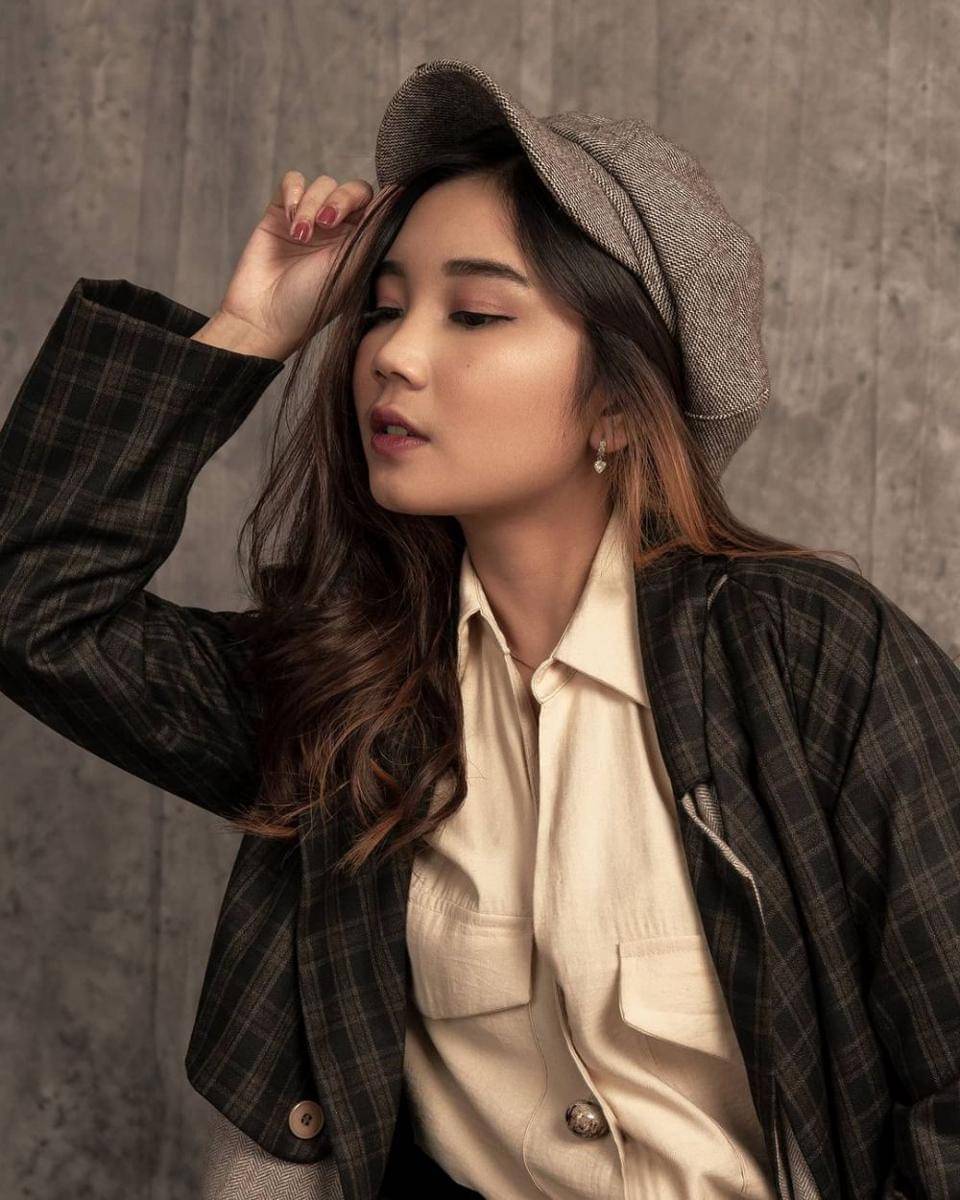 Yuri bergaya 'Peaky Blinders' (instagram.com/zhryuriva)