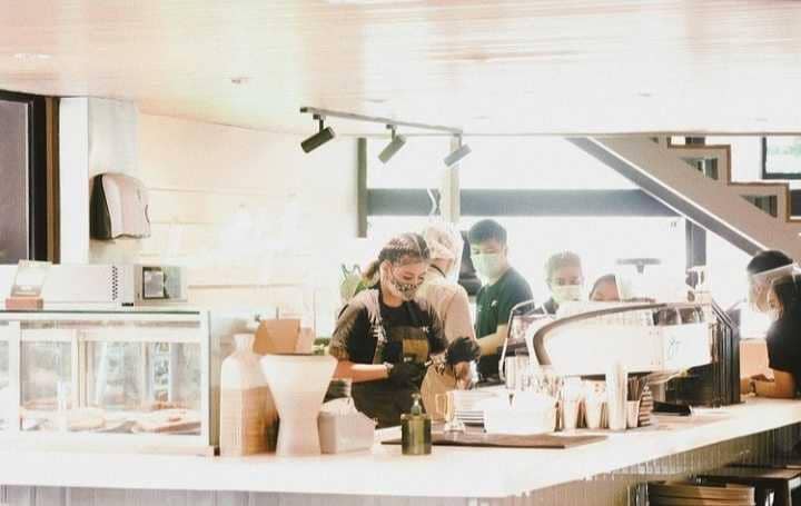 Instagram.com/awkarin