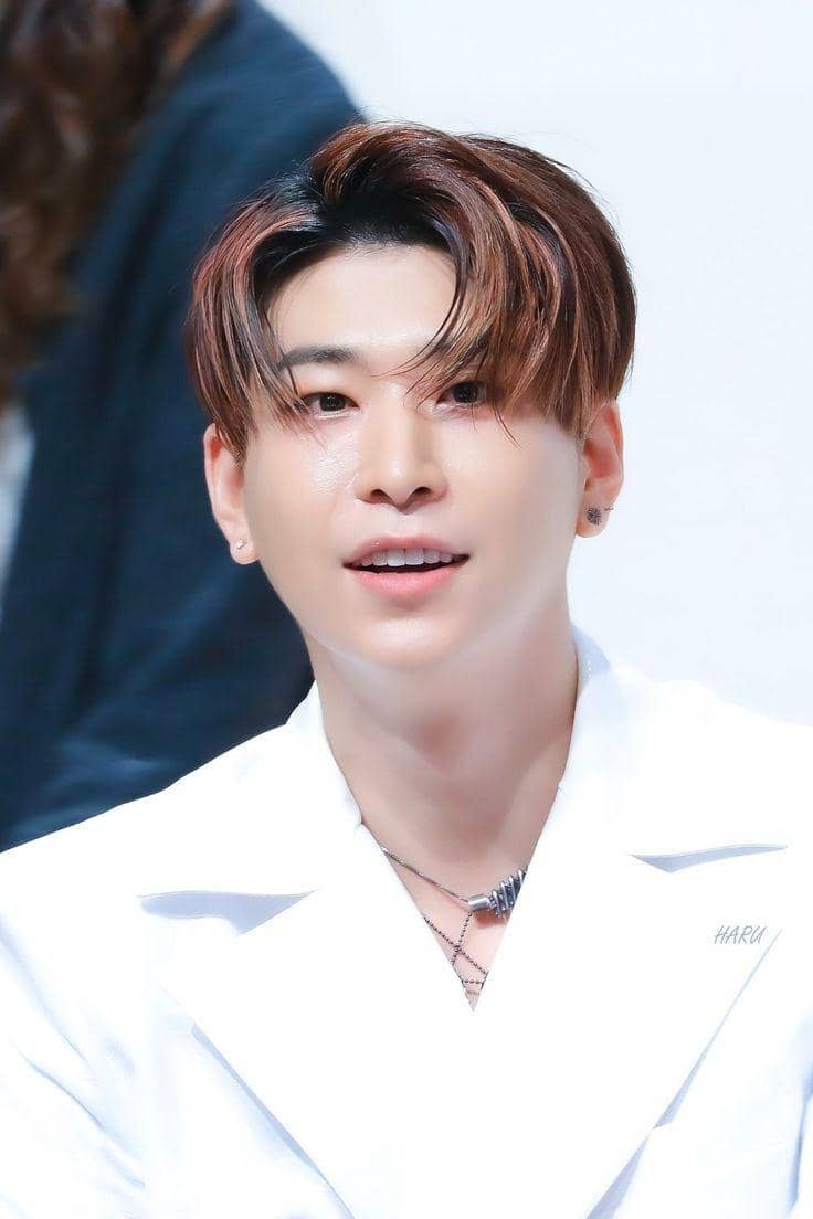 twitter.com/vampzire