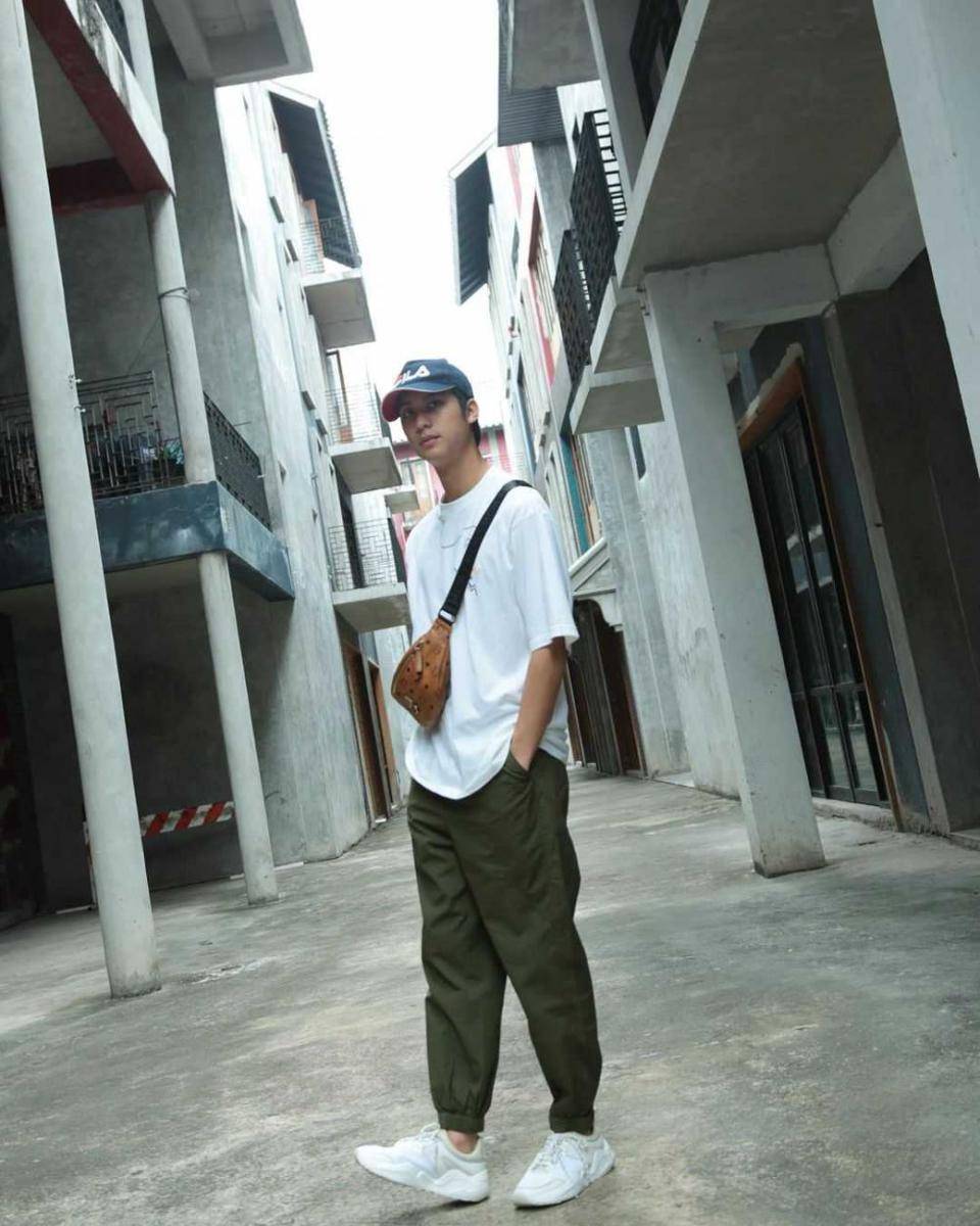 Instagram.com/aaugust007