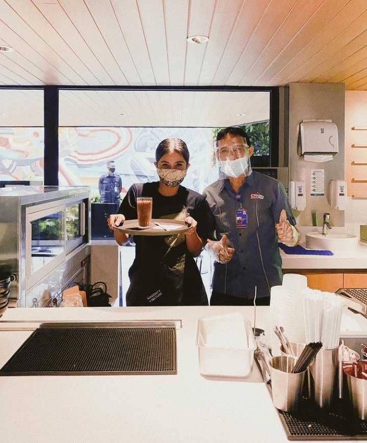 Instagram.com/awkarin