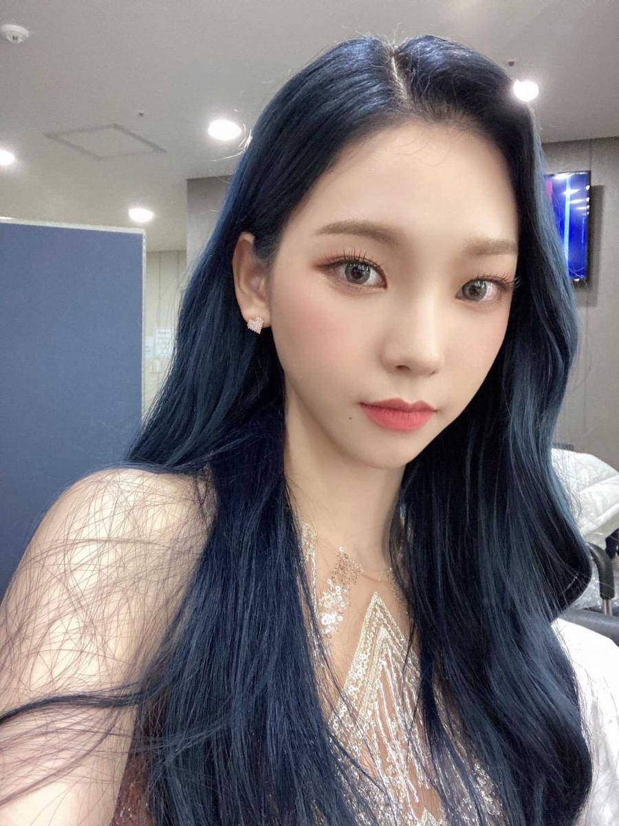 twitter.com/aespa_official