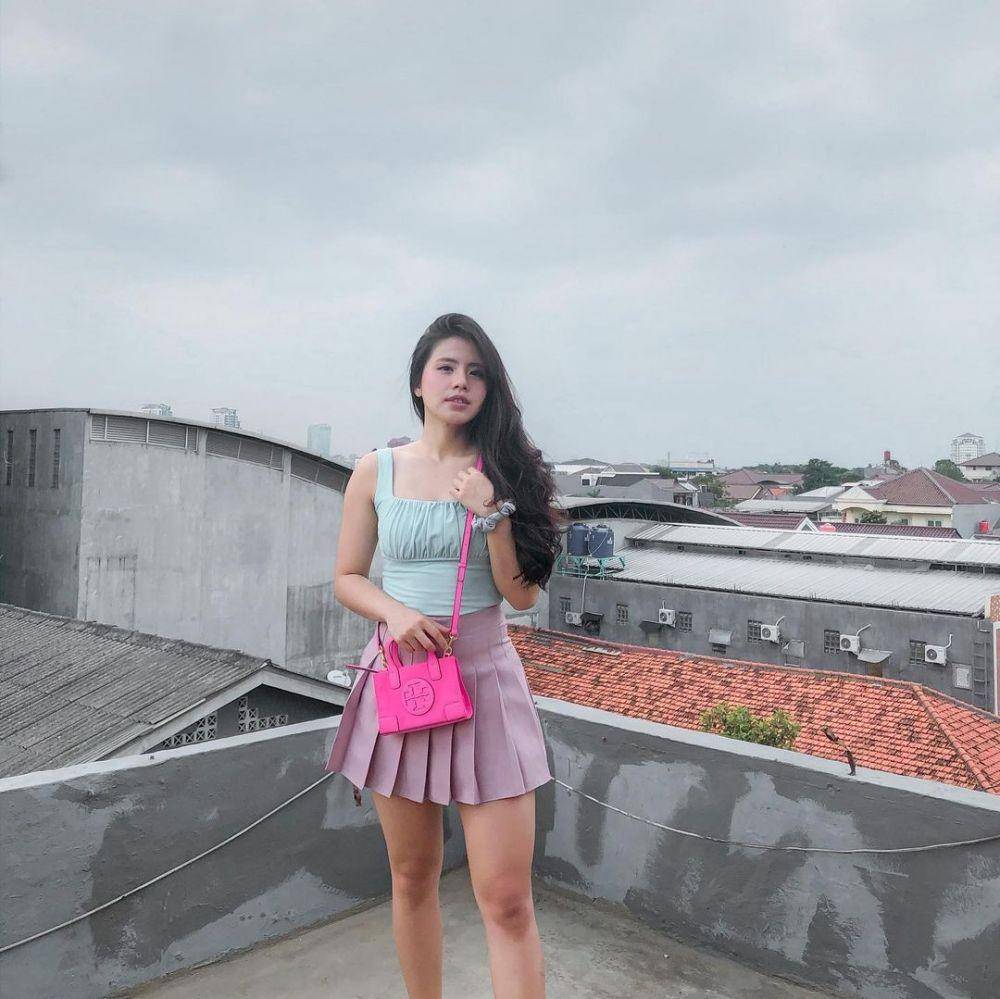 instagram.com/rennireree