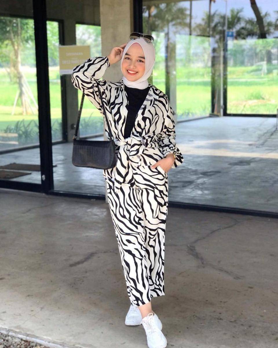 instagram.com/amirathallya