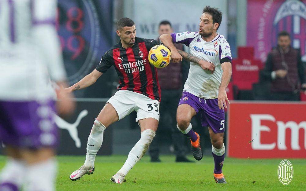AC Milan vs Fiorentina. (Twitter/acmilan)