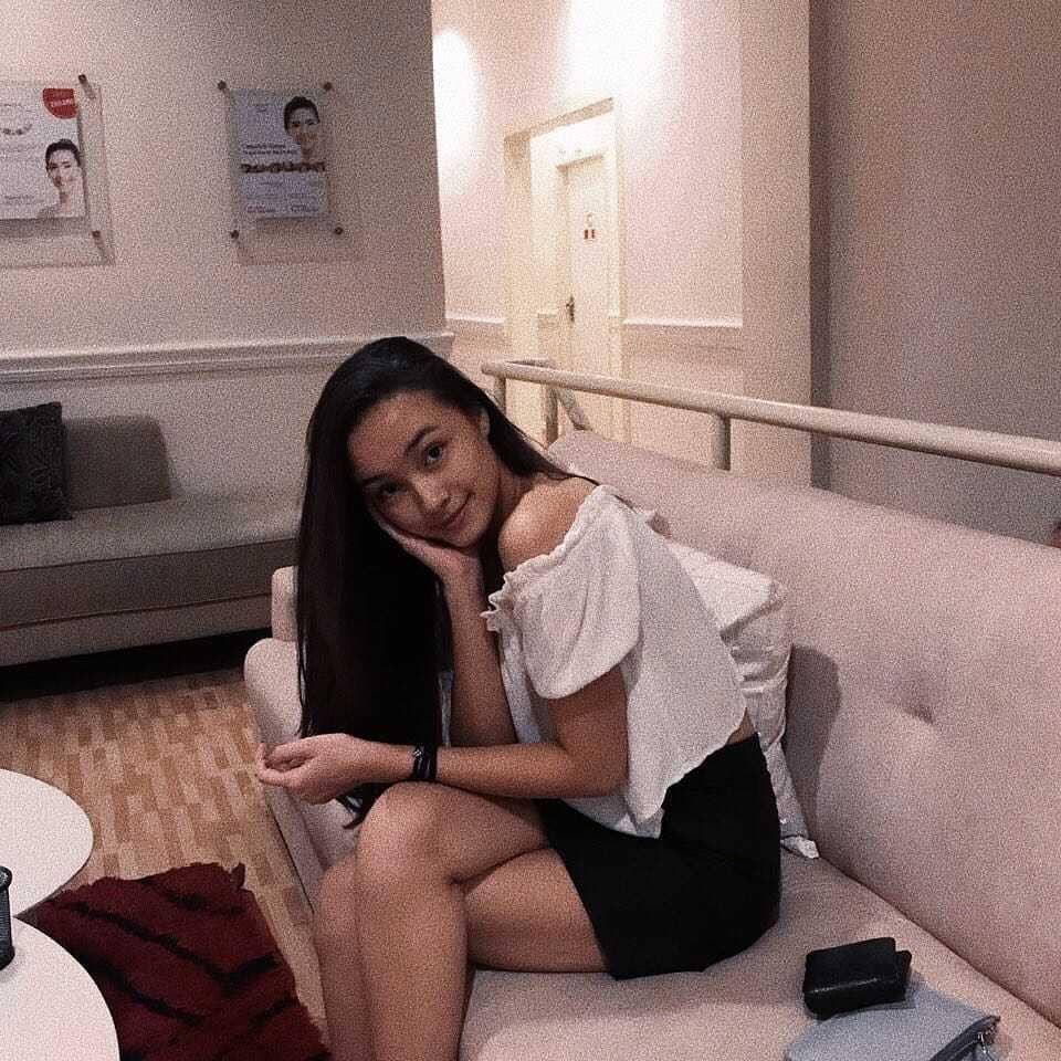 instagram.com/caitlinhalderman