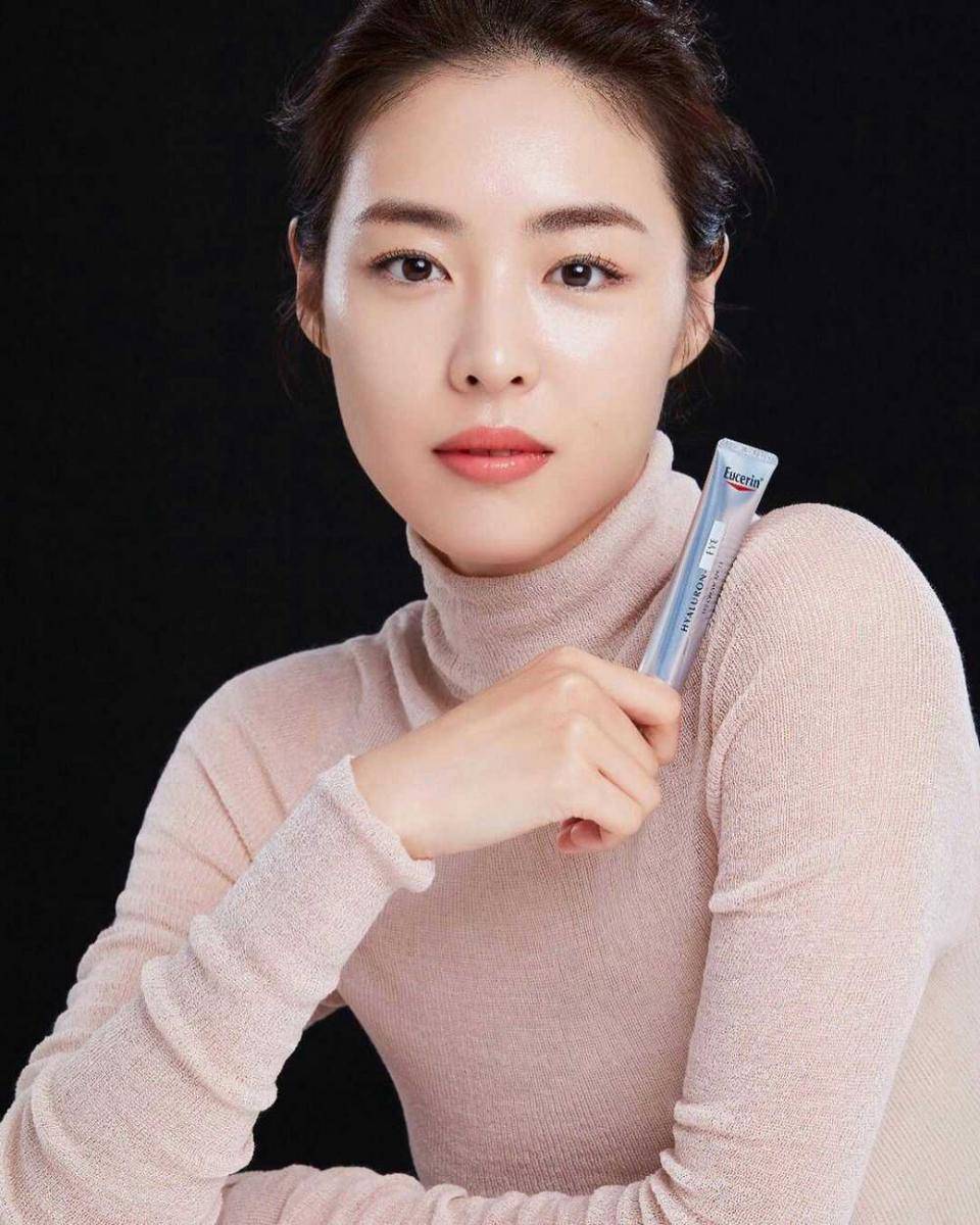 instagram.com/ yeonhee.luv