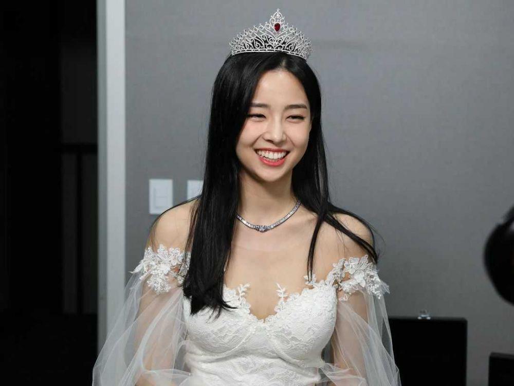 9 Potret Manis Kim Se Yeon, Miss Korea 2019 yang Menawan Bak Idol KPop