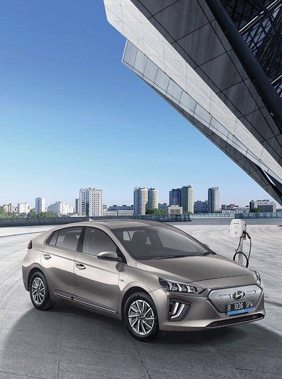 hyundai.com