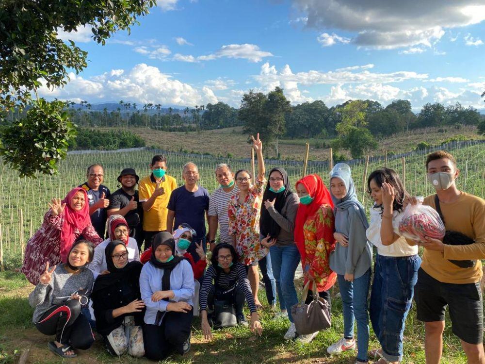 Wisata Edukasi Focus Farm, Belajar Bisnis Pertanian Berlatar Sinabung