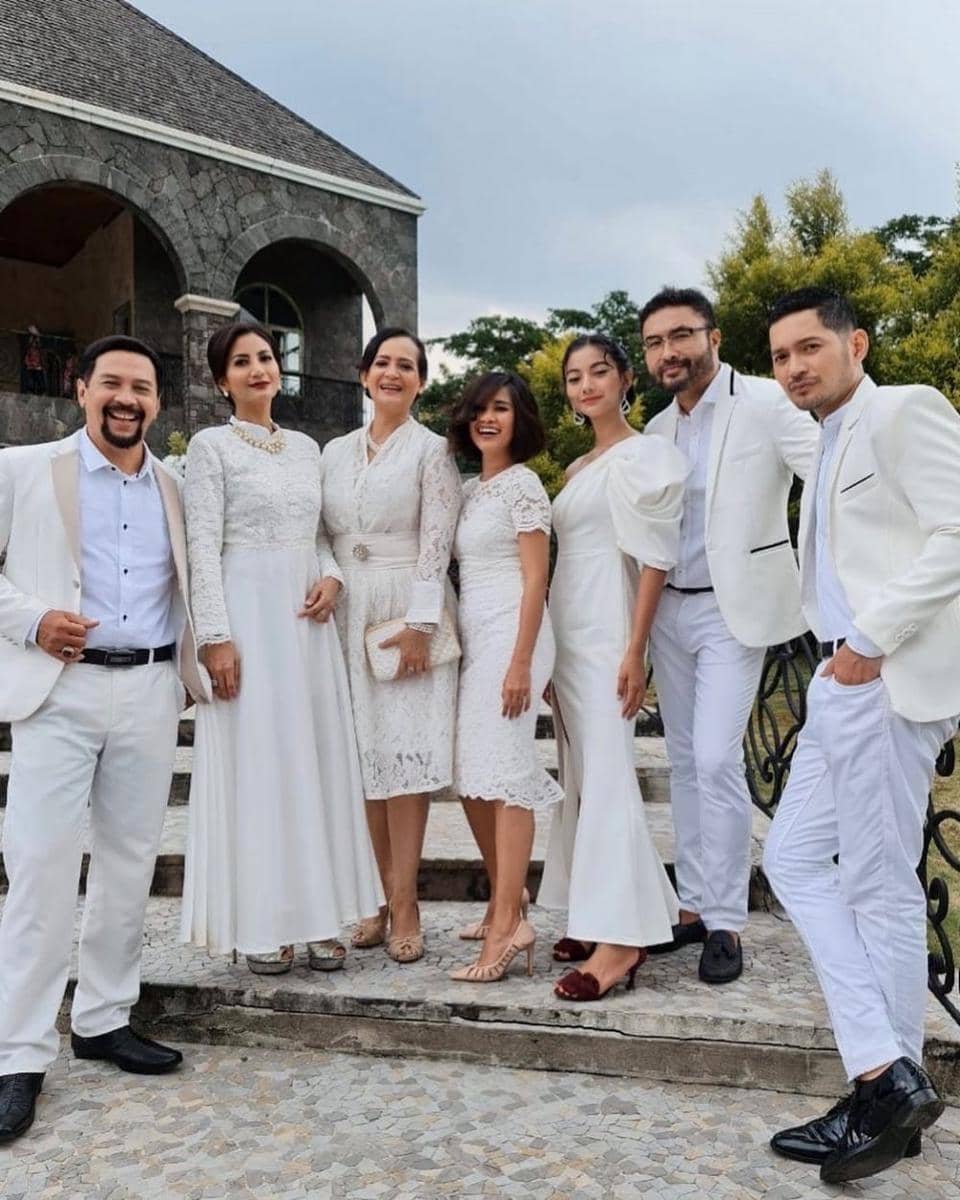 instagram.com/glencachysaraofficial