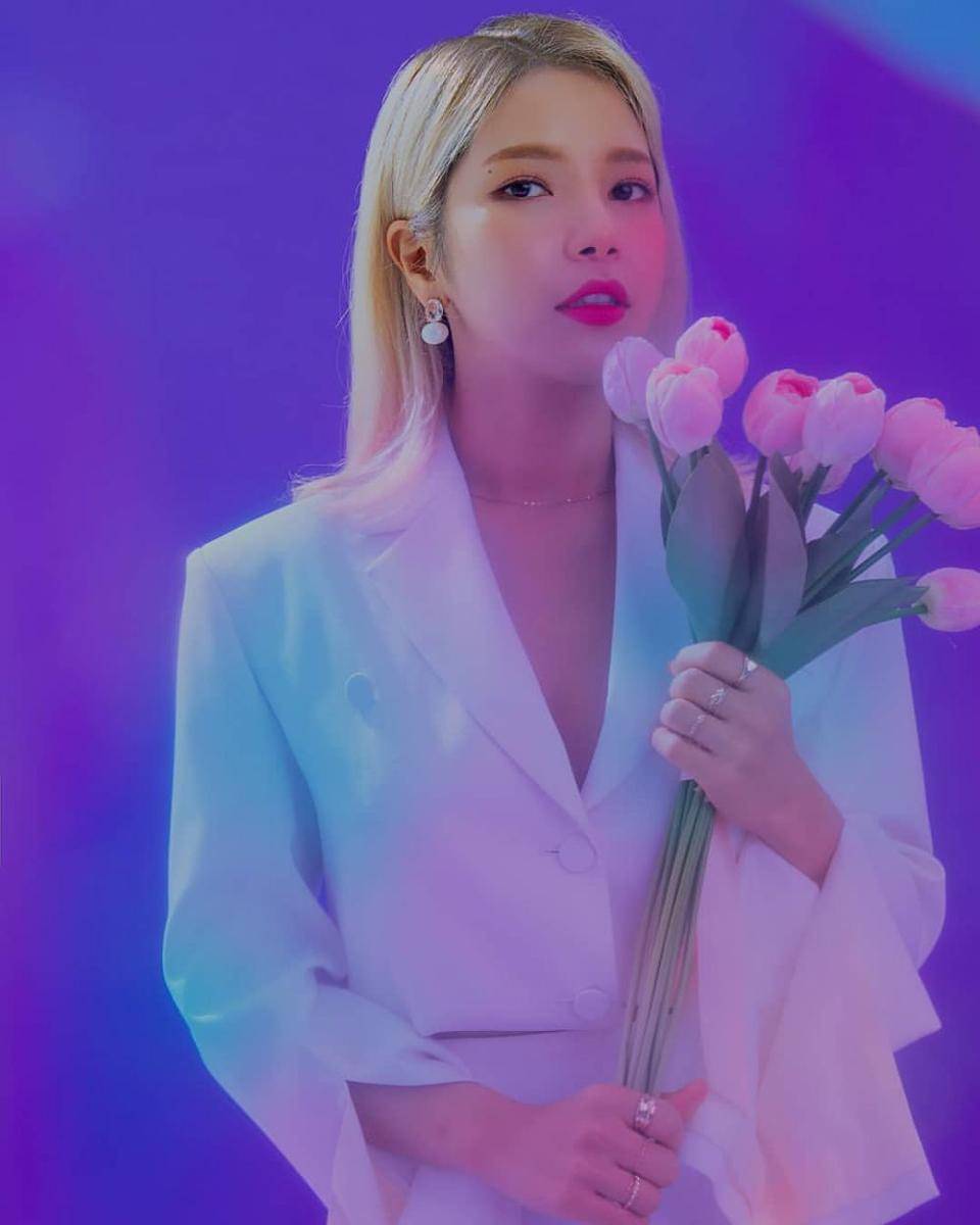 Instagram.com/solar.mamamoo