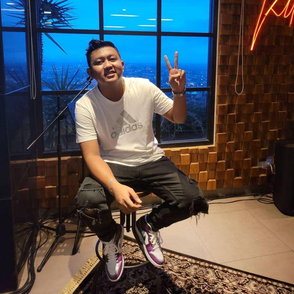 instagram.com/denny_caknan