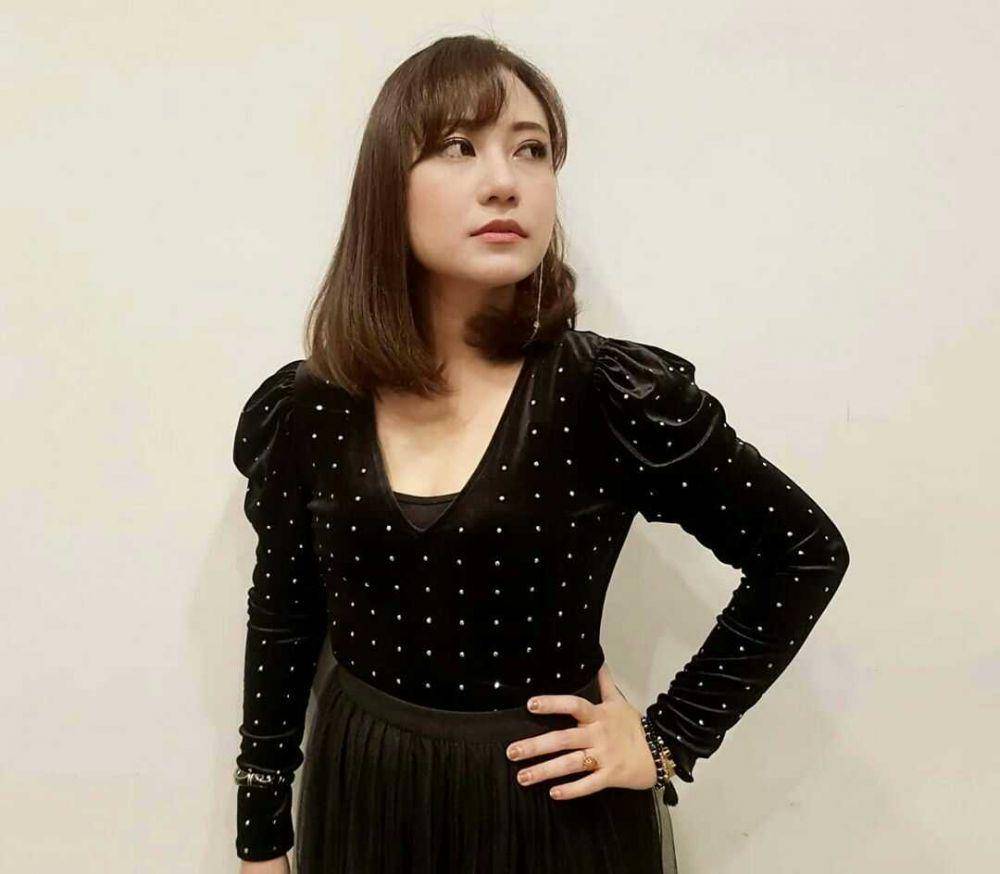 instagram.com/aiu_rp