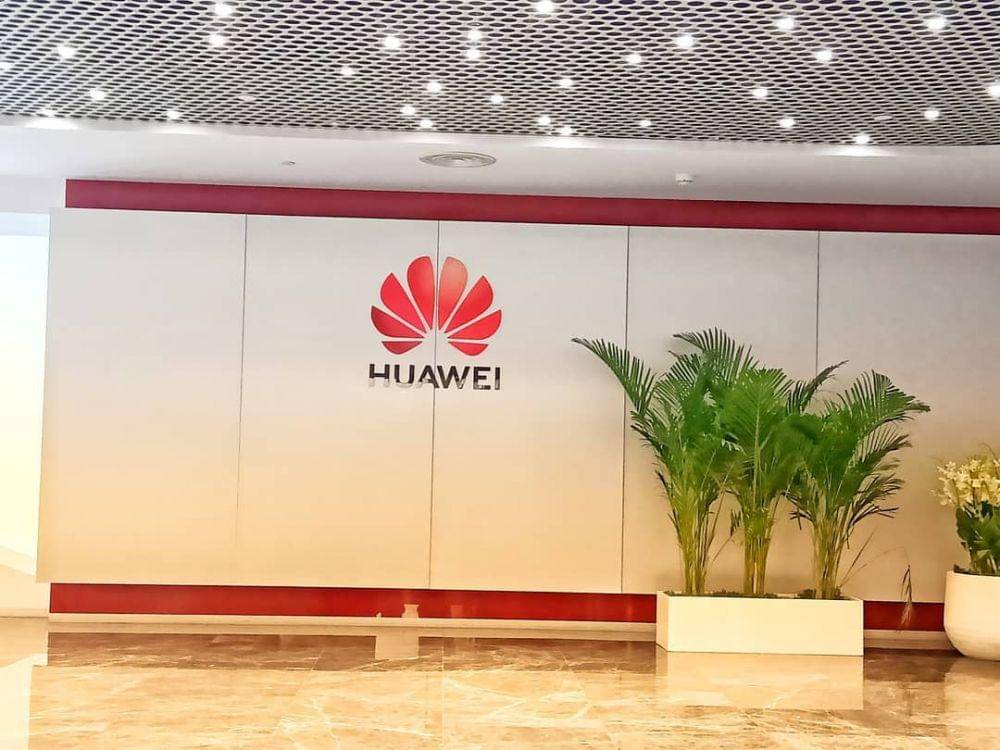 Suasana kantor Huawei di Thailand. instagram.com/koy_kamalamiss/