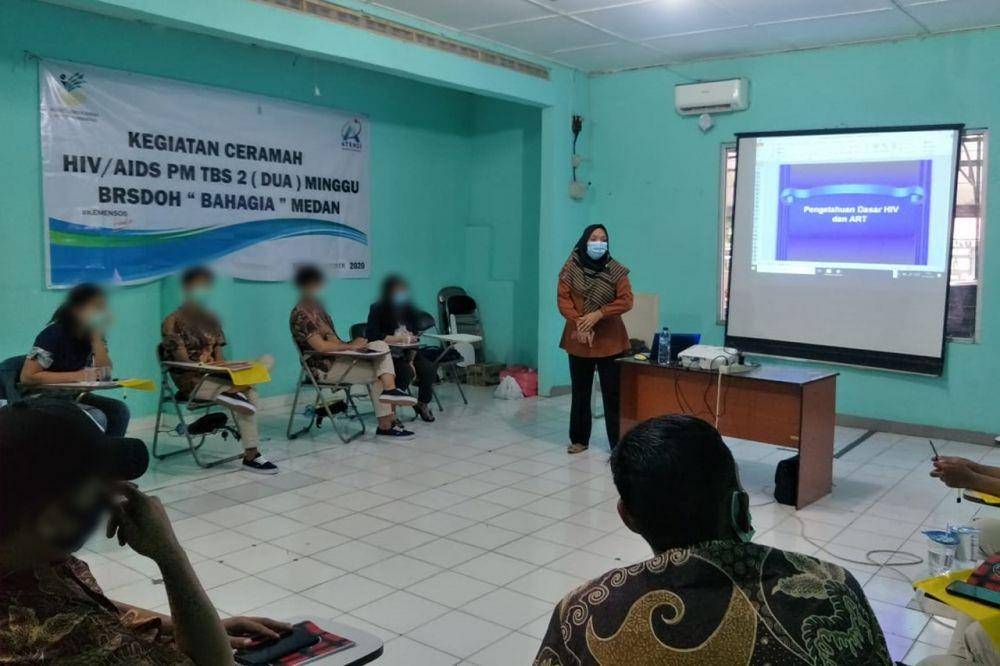 Aktivitas rehabilitasi sosial pada orang dengan HIV (ODHIV) Medan (Dok. Kemensos)