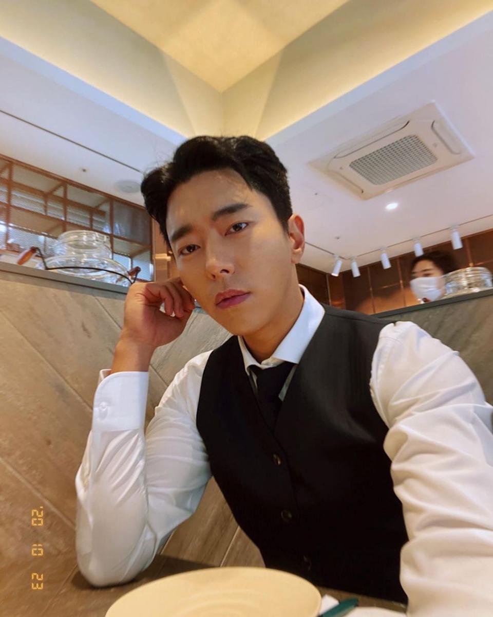 Ayah Aktor Korea Yoon Hyun Min Meninggal Dunia