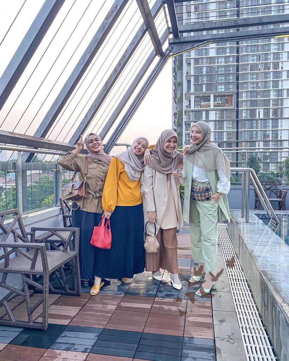 Instagram.com/shireensungkar