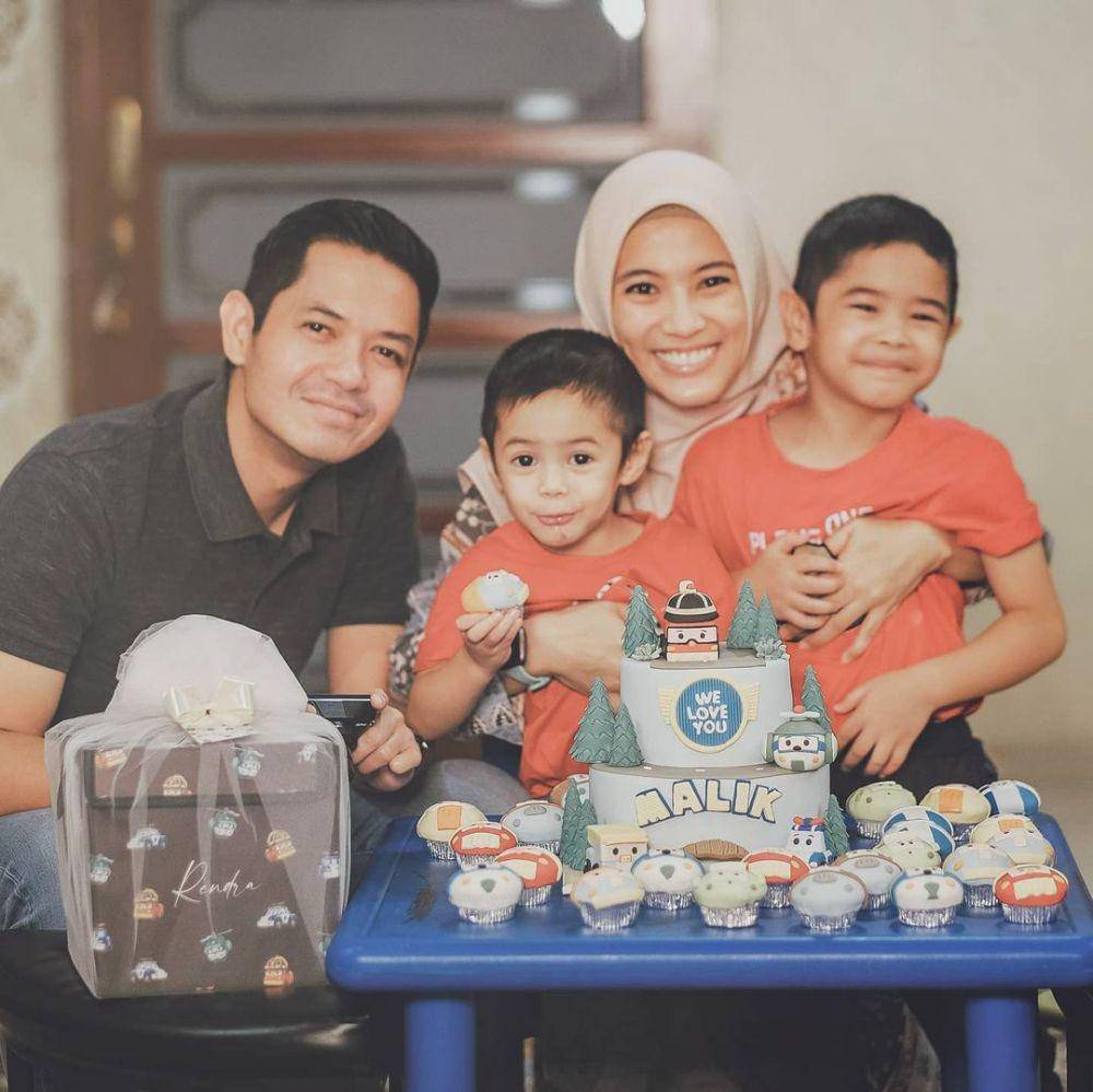 Instagram.com/ichasoebandono