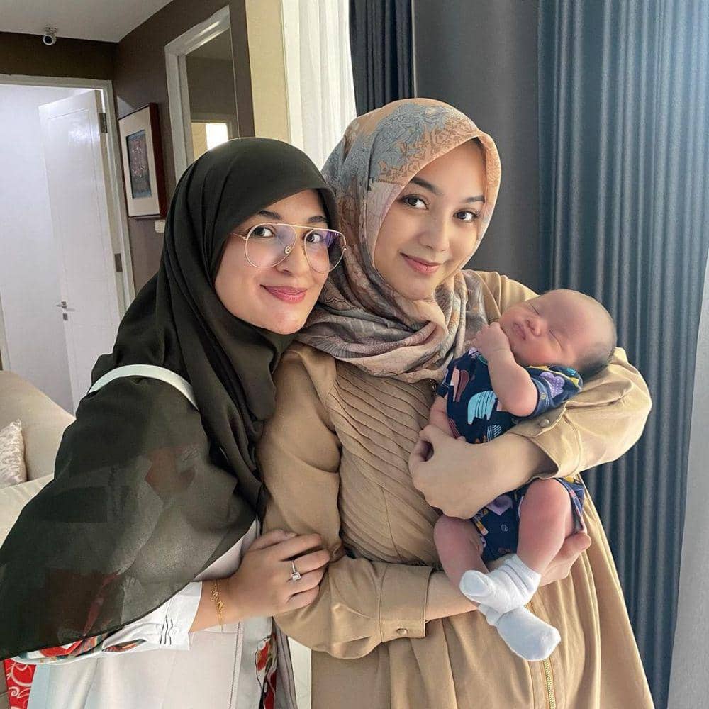 Instagram.com/shireensungkar