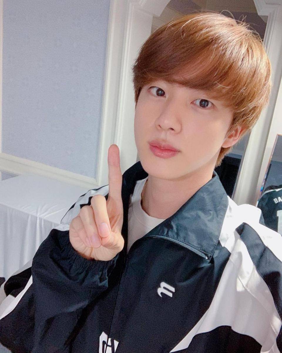 Instagram.com/seokjin