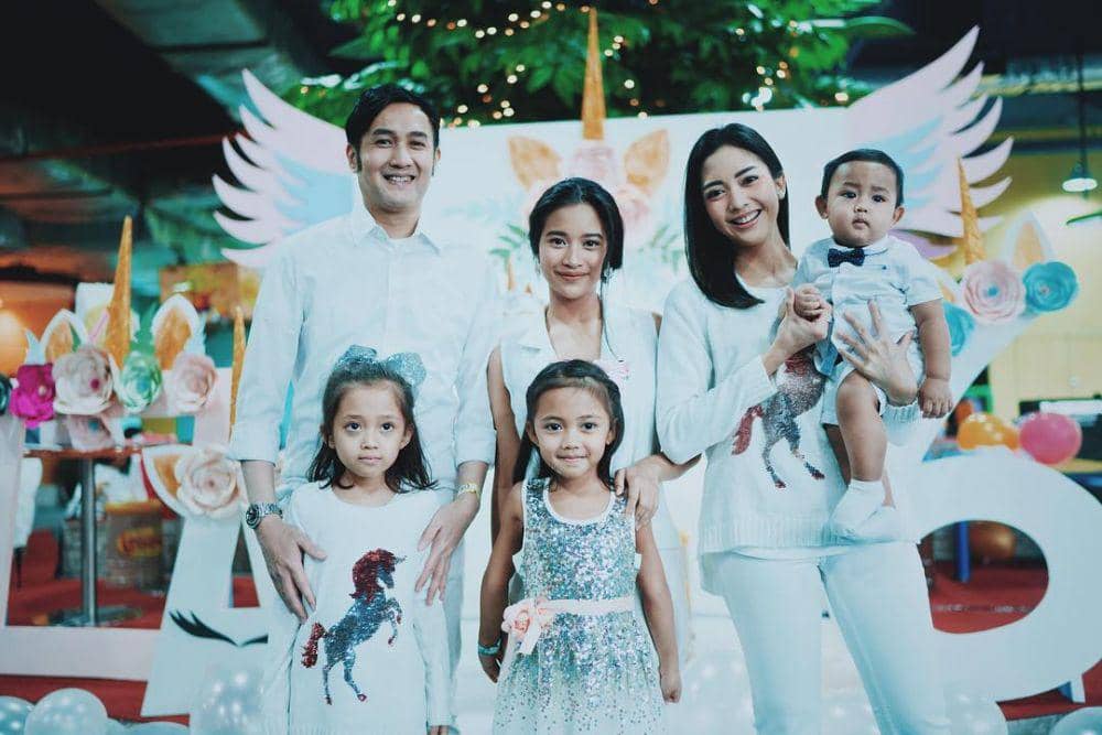 Instagram.com/adirakania