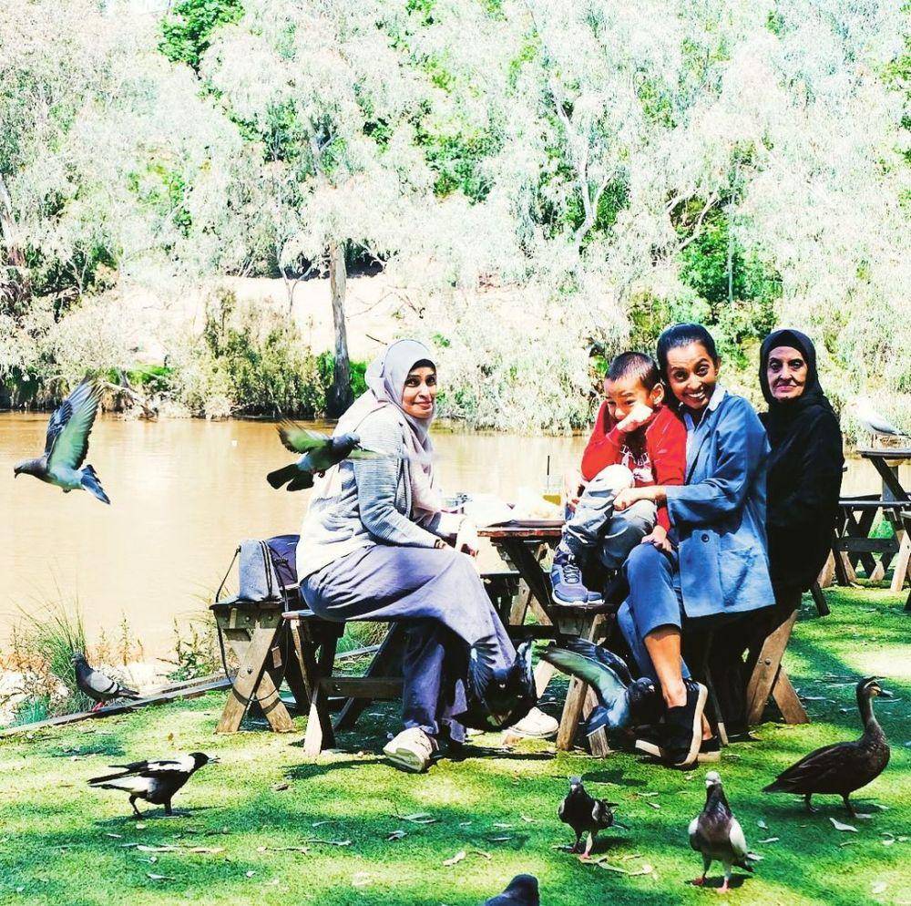 instagram.com/shafiraumm