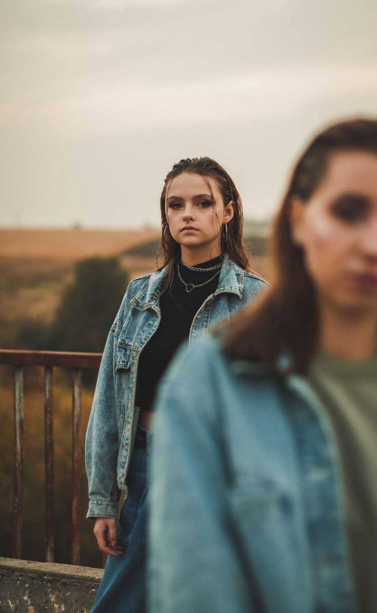 ilustrasi toxic (Unsplash/Kate Hliznitsova)
