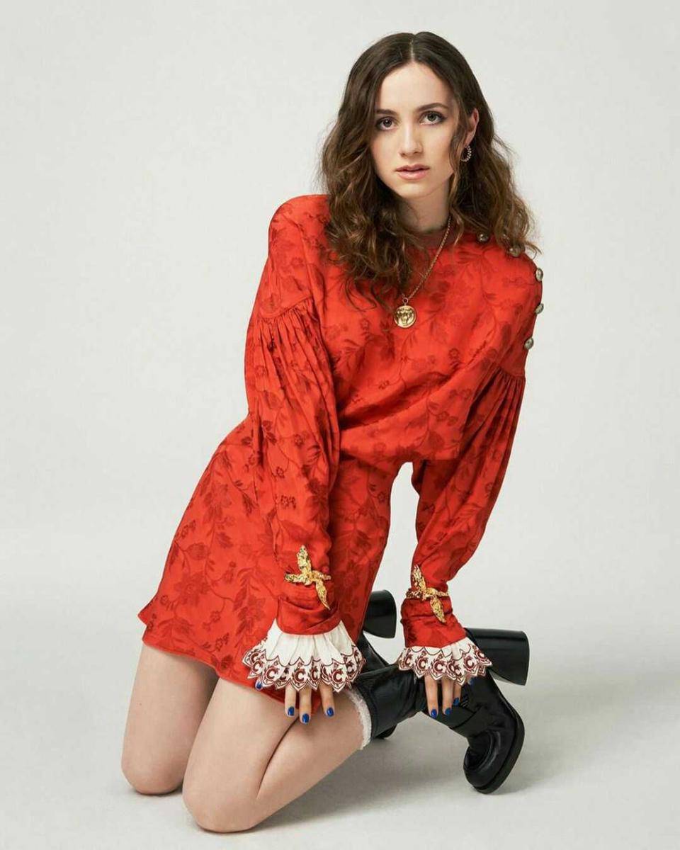 instagram.com/maudeapatow
