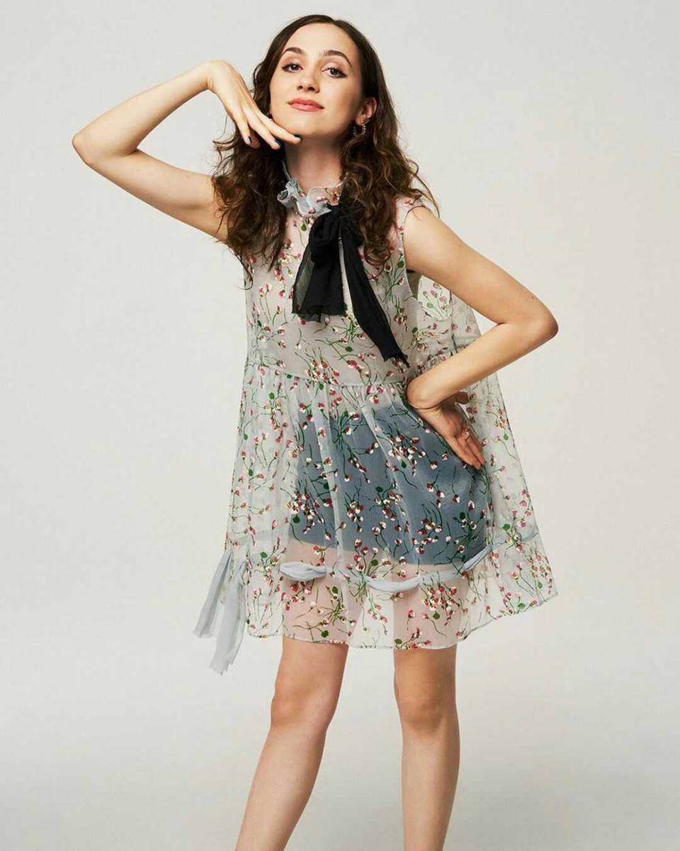 instagram.com/maudeapatow