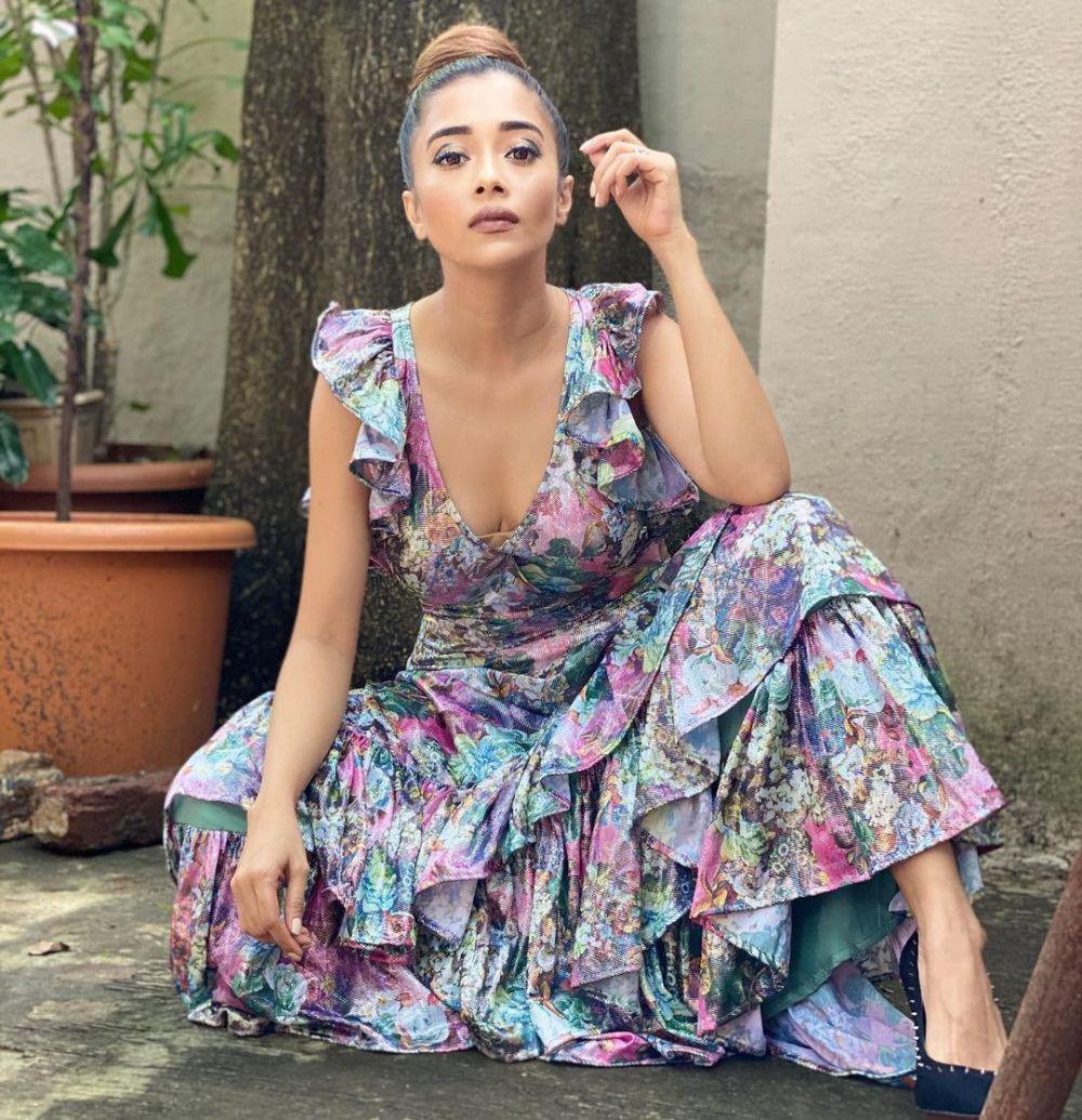 instagram.com/dattaatinaa