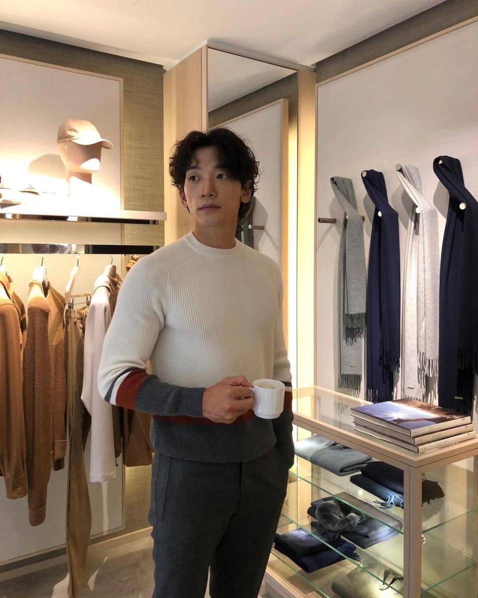 Instagram.com/rain_oppa