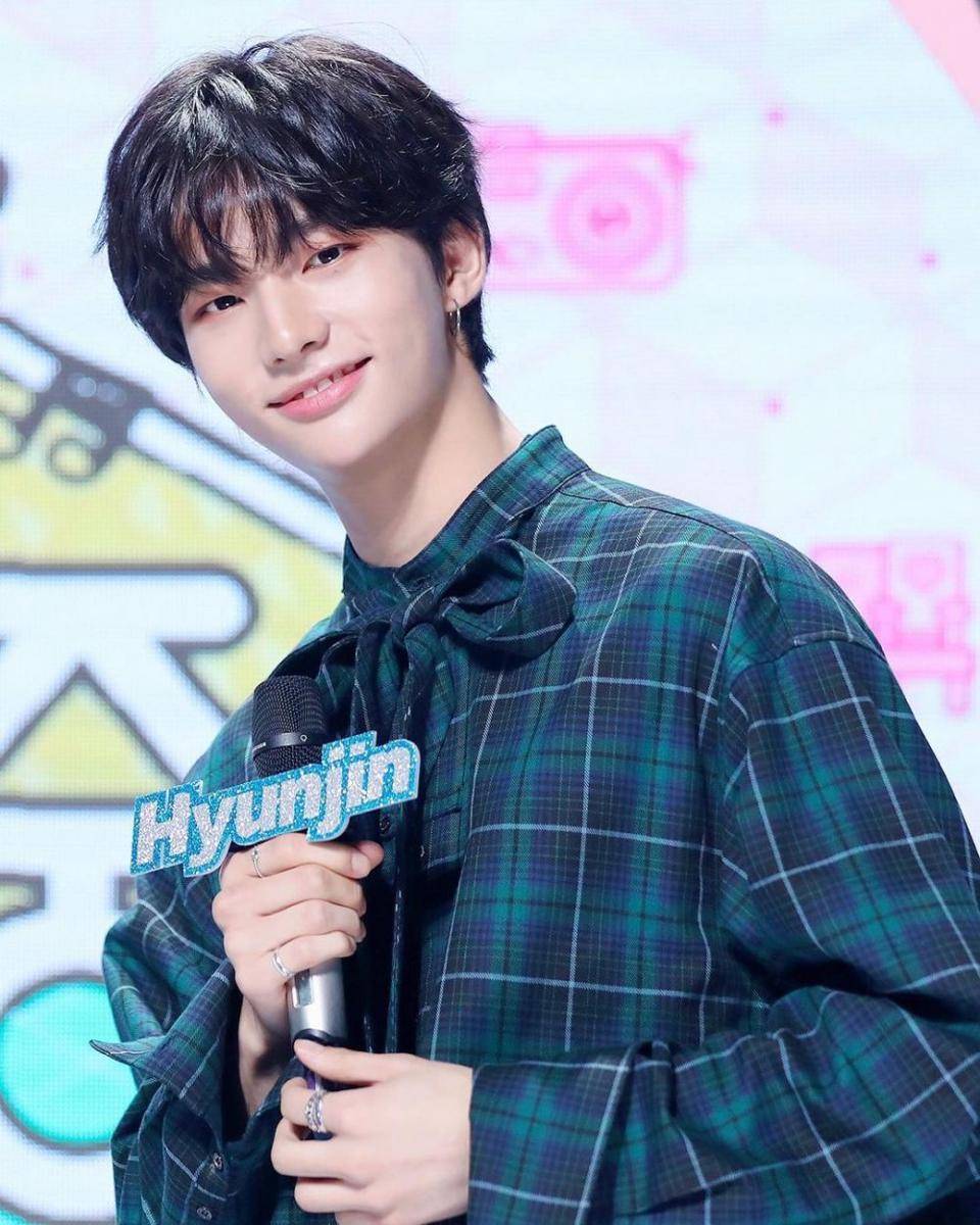 Instagram.com/straykidshyunjins