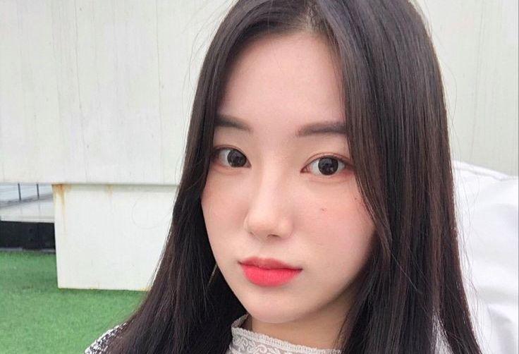 10 Potret Manis Yeori, Main Dancer ARIAZ yang Penuh Pesona
