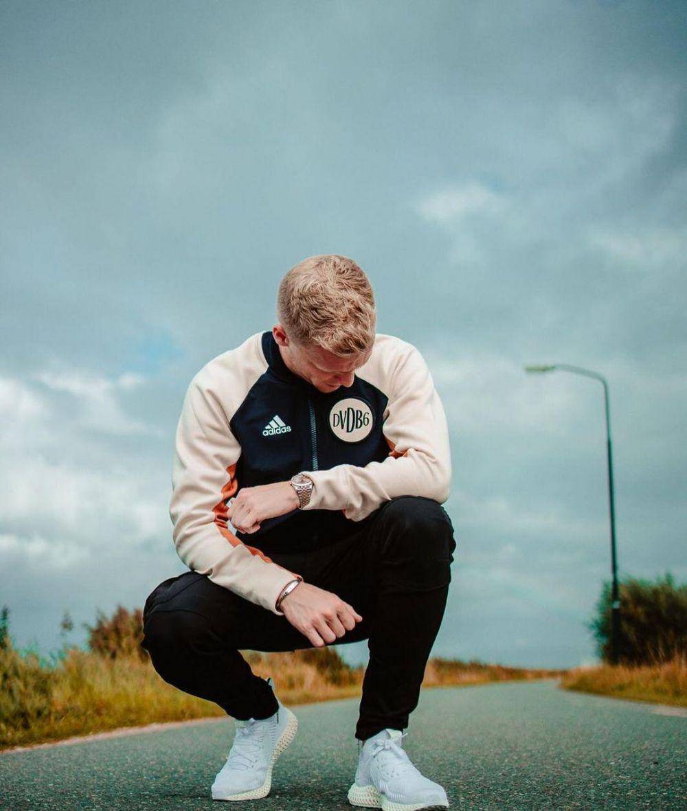 instagram.com/donnyvdbeek