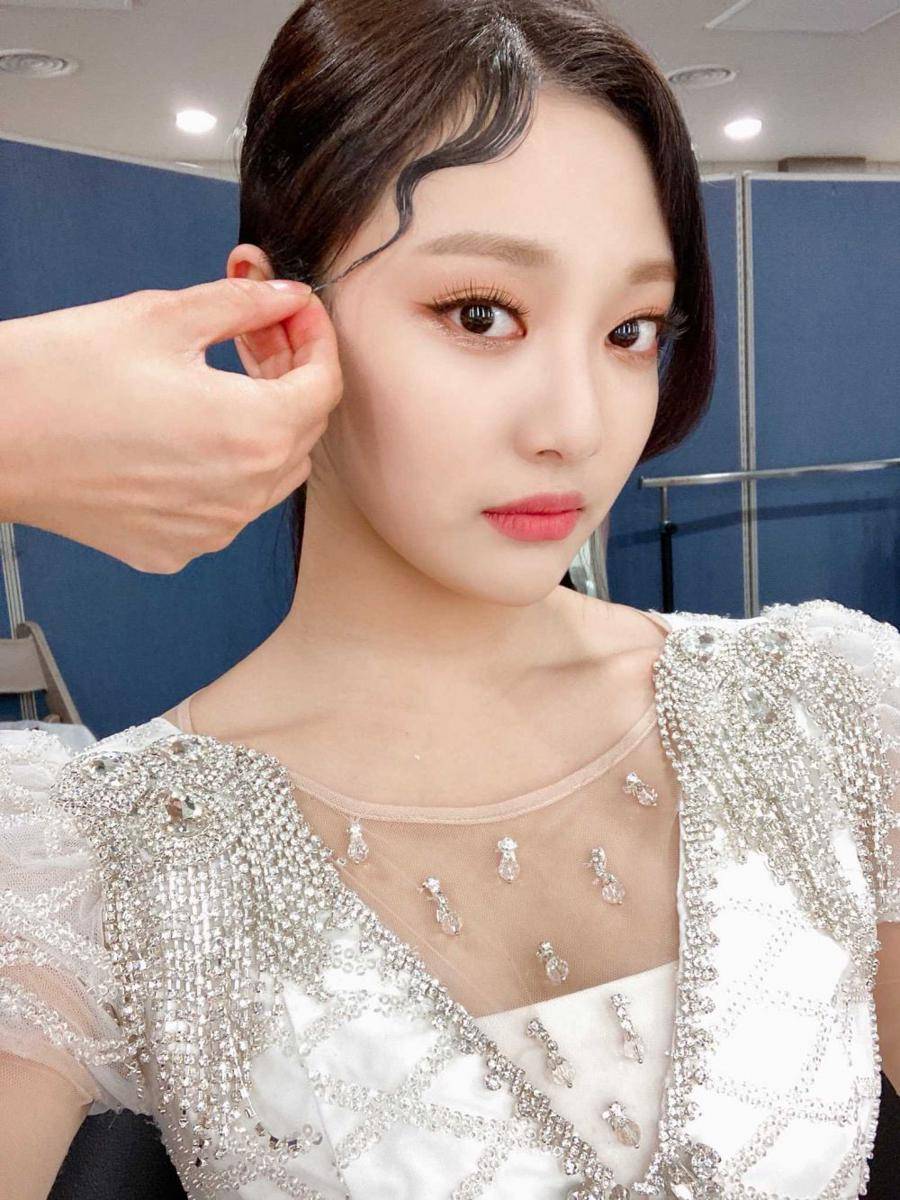 twitter.com/aespa_official