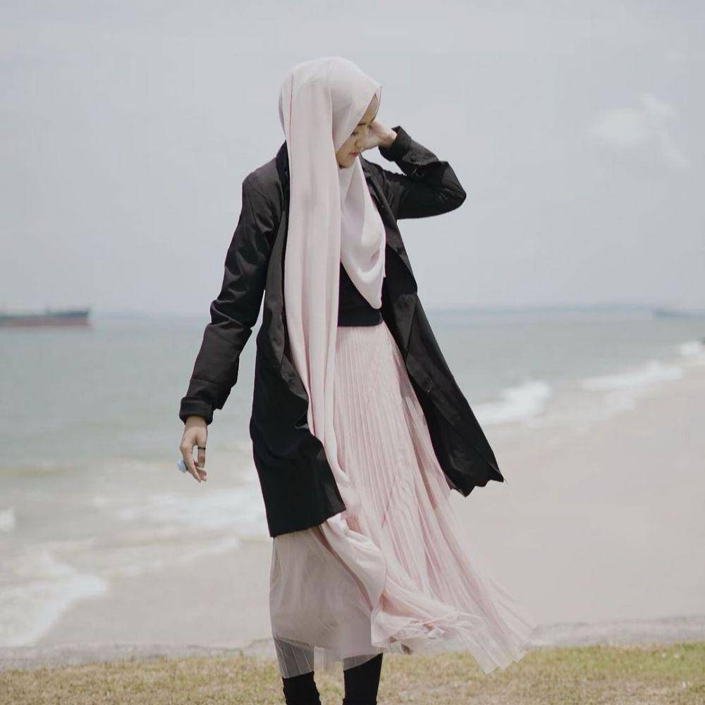 instagram.com/wirda_mansur