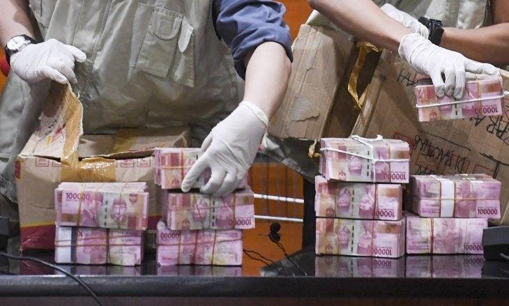Bupati Pemalang Mukti Agung Wibowo Kena OTT KPK karena Dugaan Suap