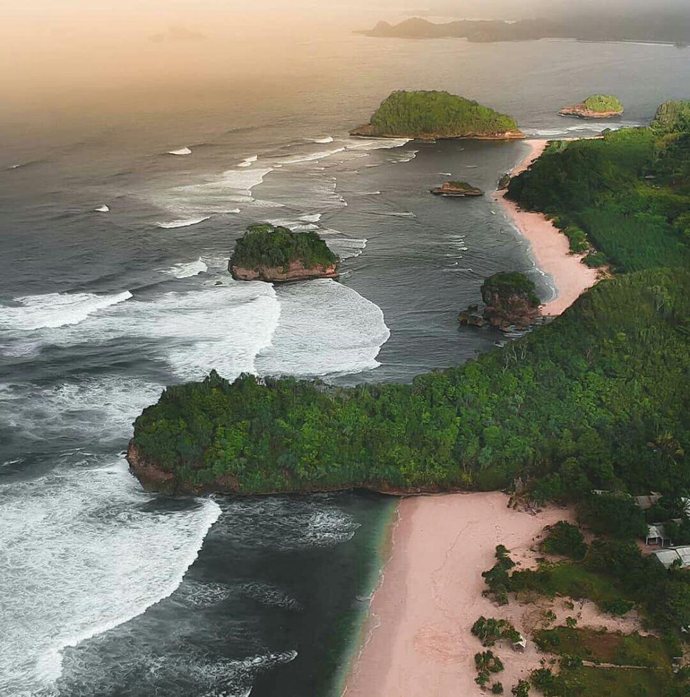 Ini dia 9 Tempat Wisata Alam di Malang yang Bisa Bikin Pikiran Tenang