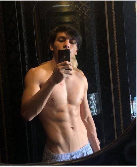 instagram.com/jefrinichol/