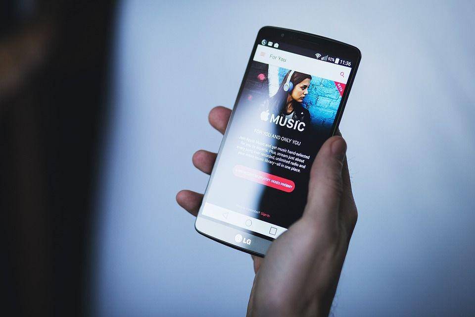 Musik dan smartphone. pixabay.com/freestocks-photos