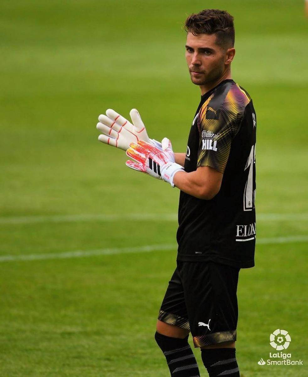 instagram.com/luca