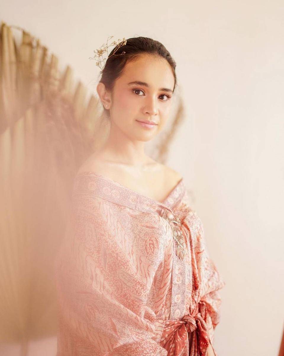 instagram.com/michelleziu