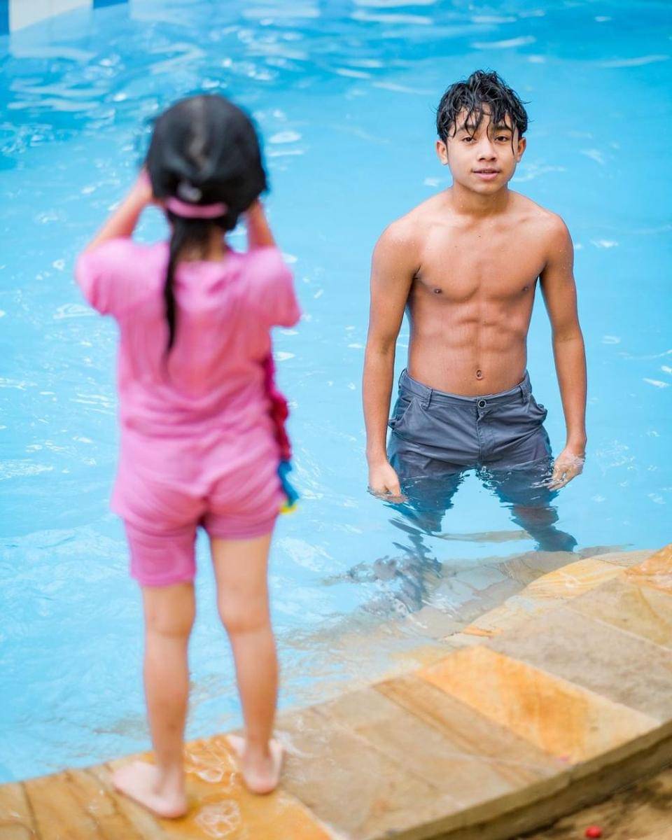 instagram.com/sarwendah29