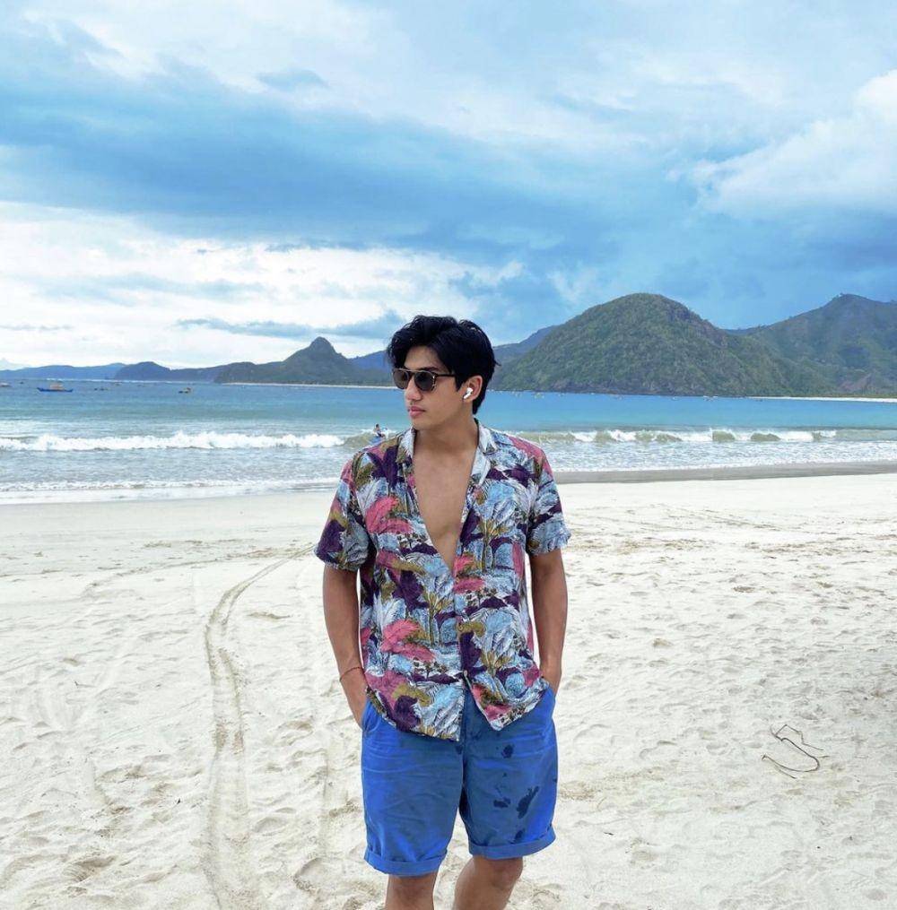 instagram.com/harrisvriza