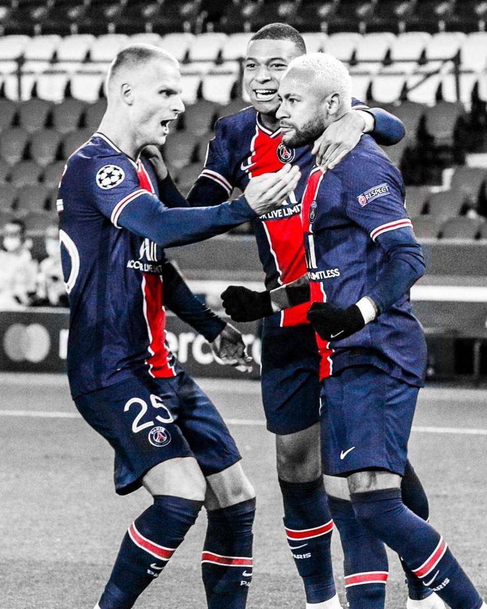 instagram.com/psg